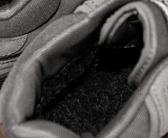 New Balance 574 Mid Grey / White with Fur Wmns. Вид 6